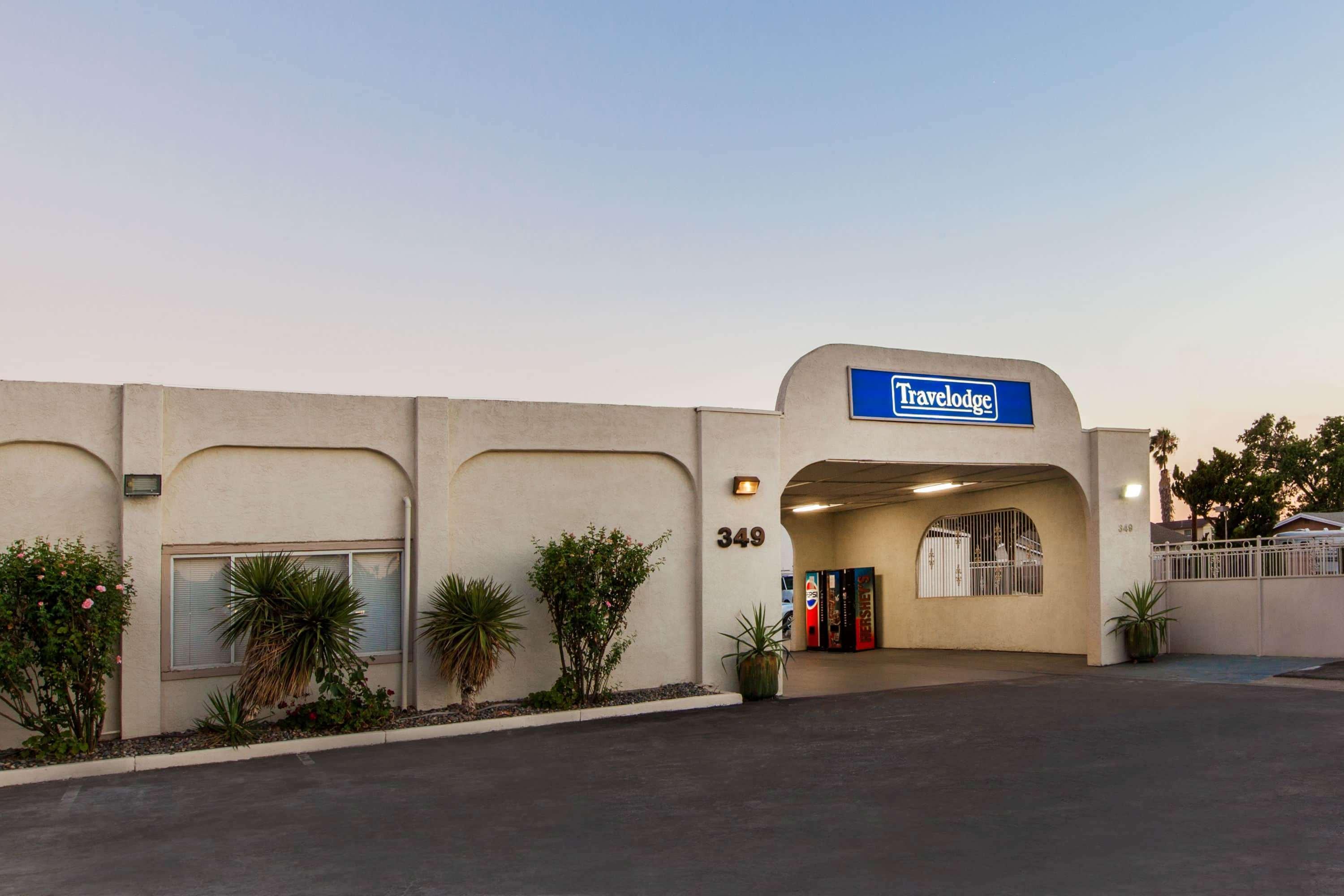 Travelodge By Wyndham Los Banos Ca Dış mekan fotoğraf