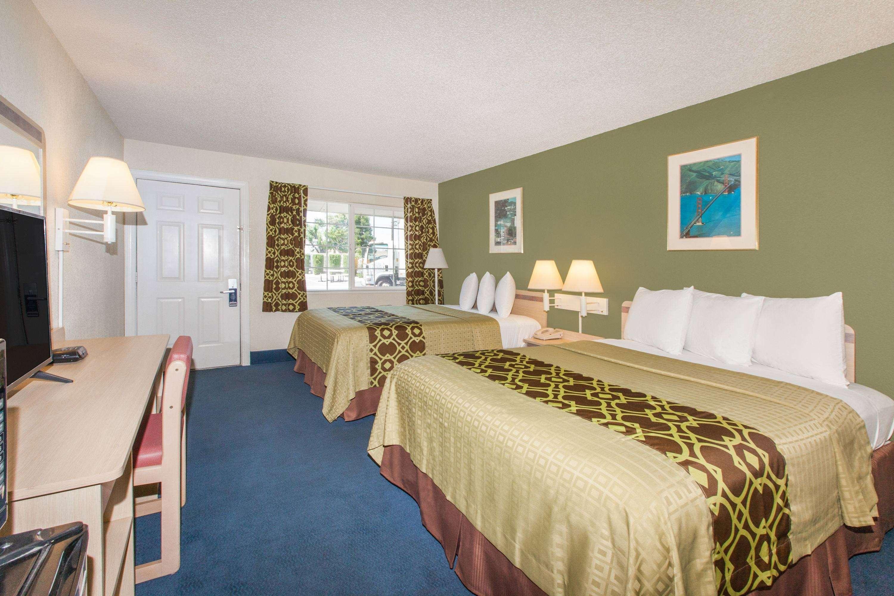 Travelodge By Wyndham Los Banos Ca Dış mekan fotoğraf