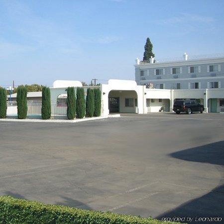 Travelodge By Wyndham Los Banos Ca Dış mekan fotoğraf