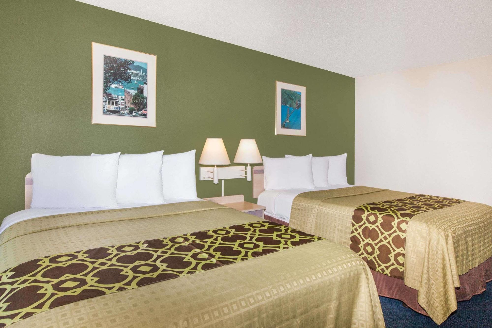 Travelodge By Wyndham Los Banos Ca Dış mekan fotoğraf